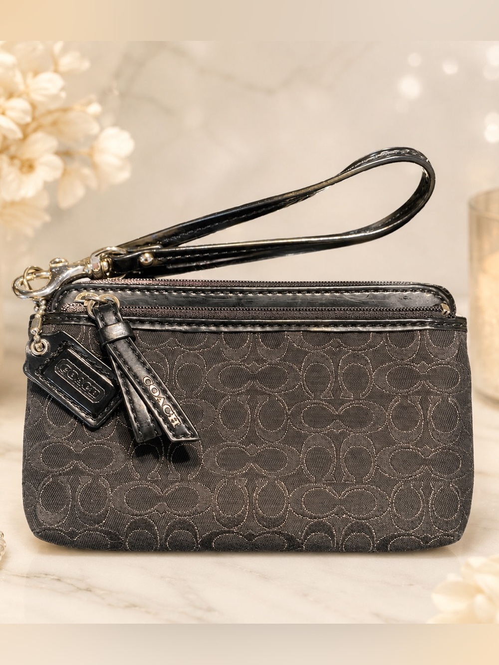 Coach Signature C Black Wristlet